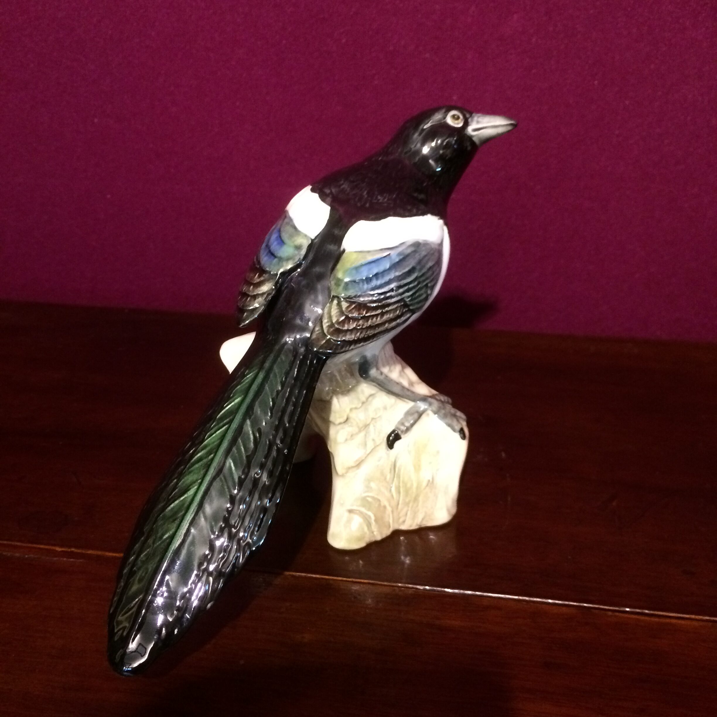 beswick magpie 2305