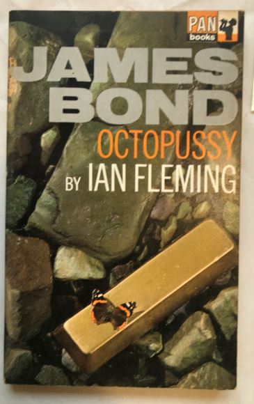 Ian Fleming James Bond Book - Octopussy