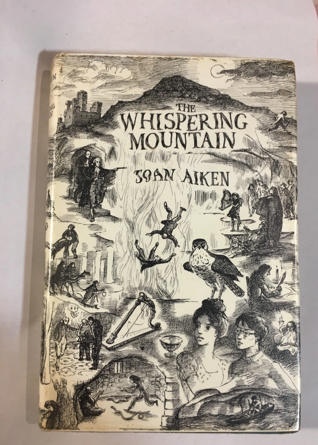 Joan Aiken The Whispering Mountain 1969