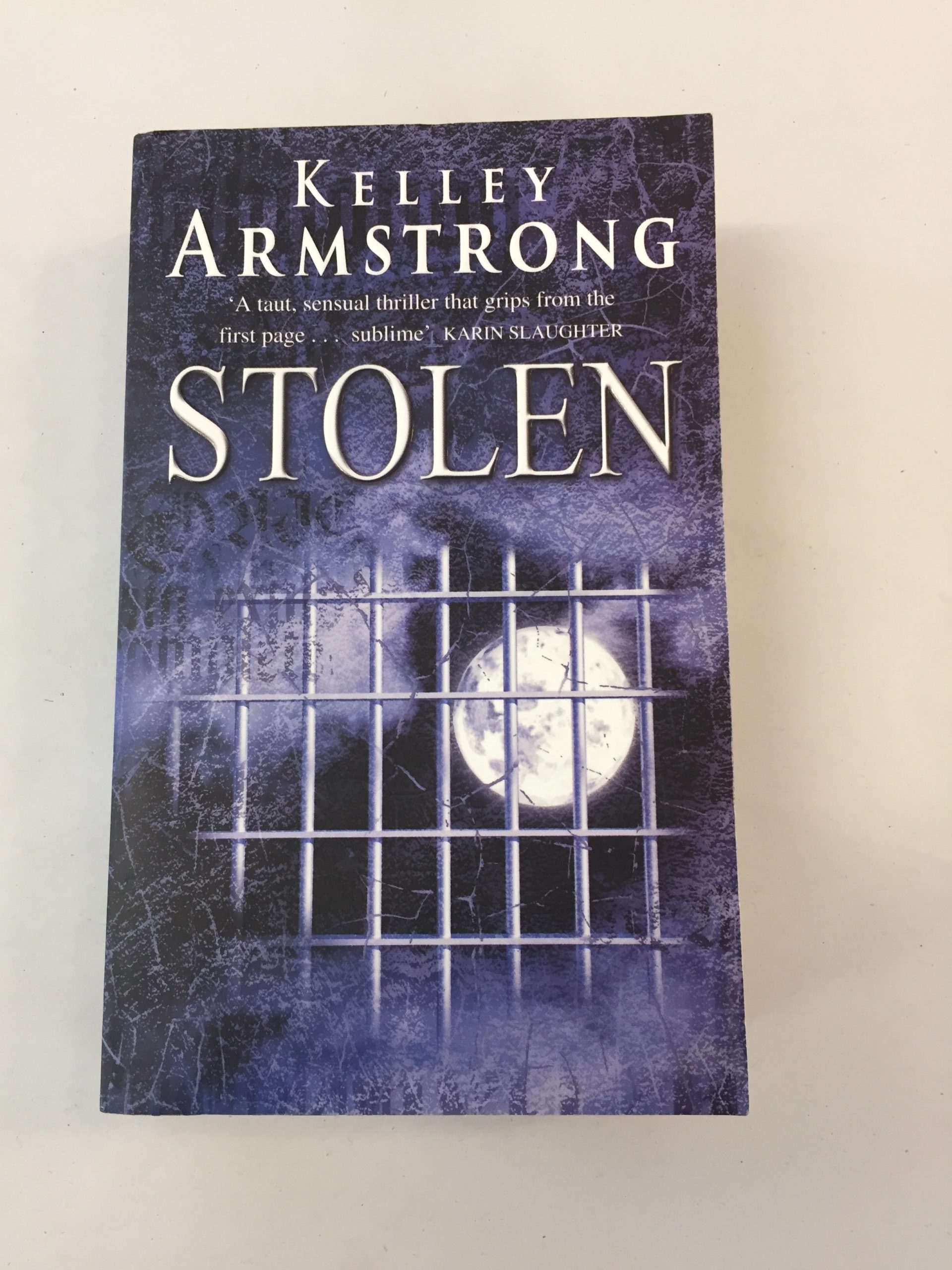 Stolen by Kelley Armstrong is the second novel in the Women of the Otherworld urban fantasy series