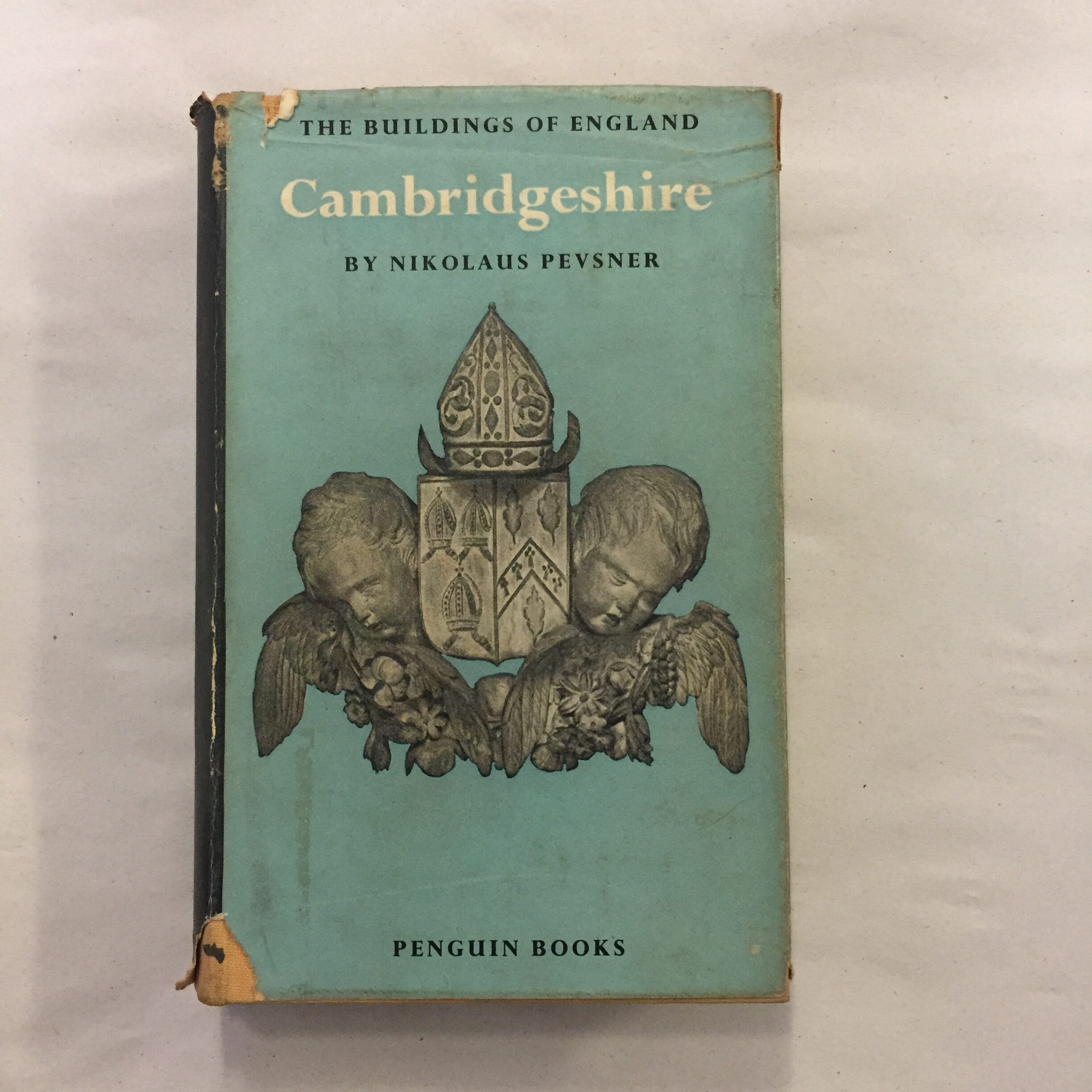 Cambridgeshire from the series The Buildings of England by Nikolaus Pevsner.